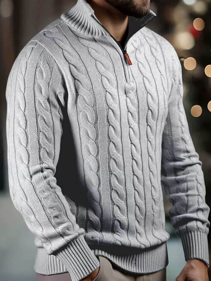 Knitted sweater with zipper